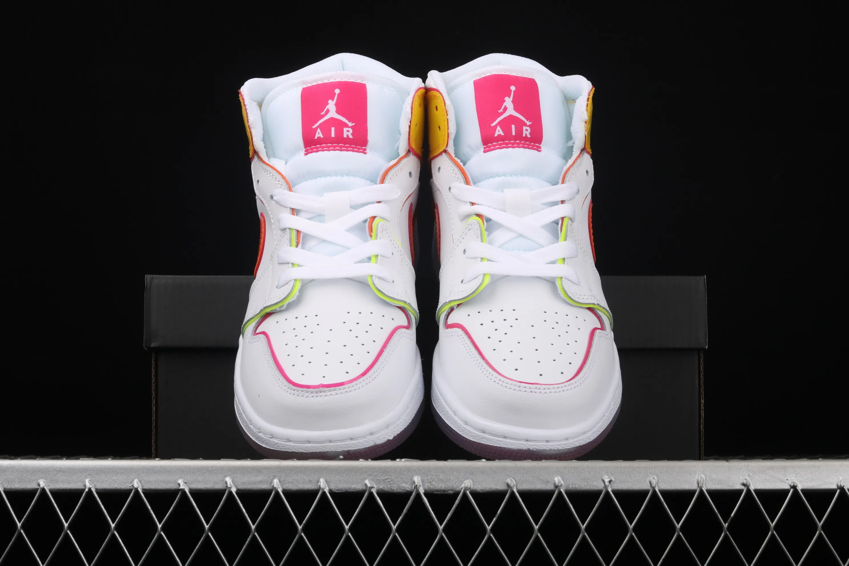 All categories Air Jordan Jordan series basketball shoes Air Jordan 1 Mid Air Jordan 1 Mid AJ1 Joe 1 mid-top white, yellow and pink candy color CV4611-100